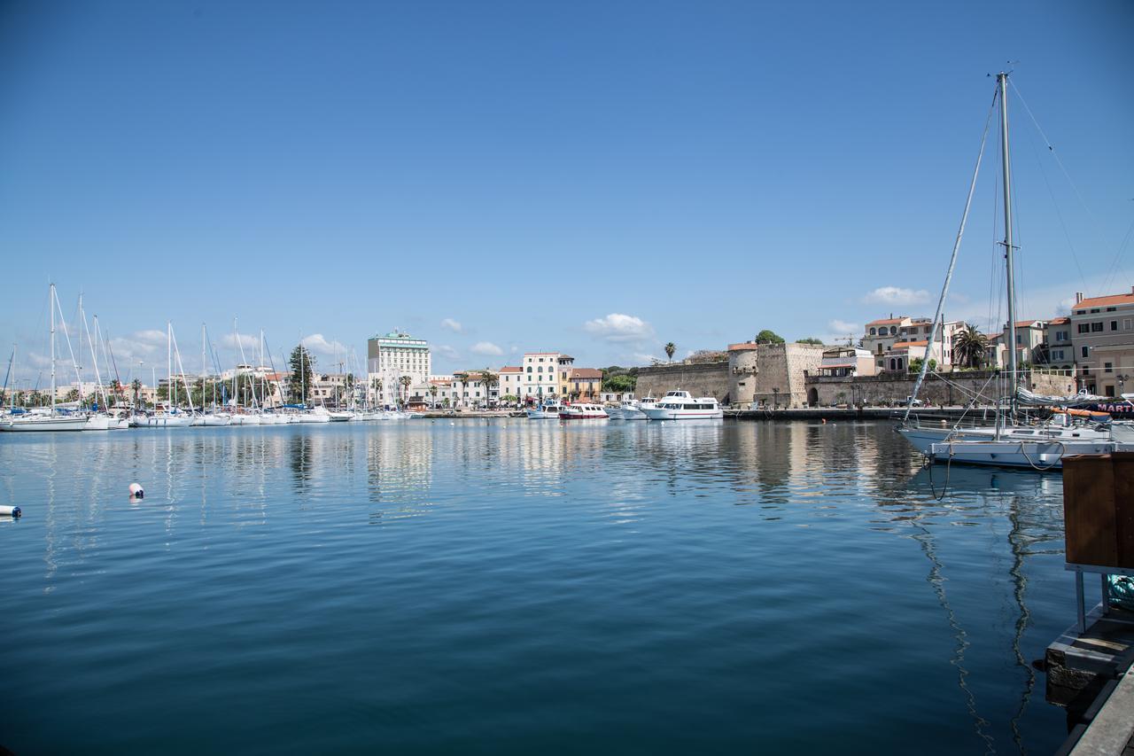 The Homeboat Company Aquatica-Alghero Exteriér fotografie